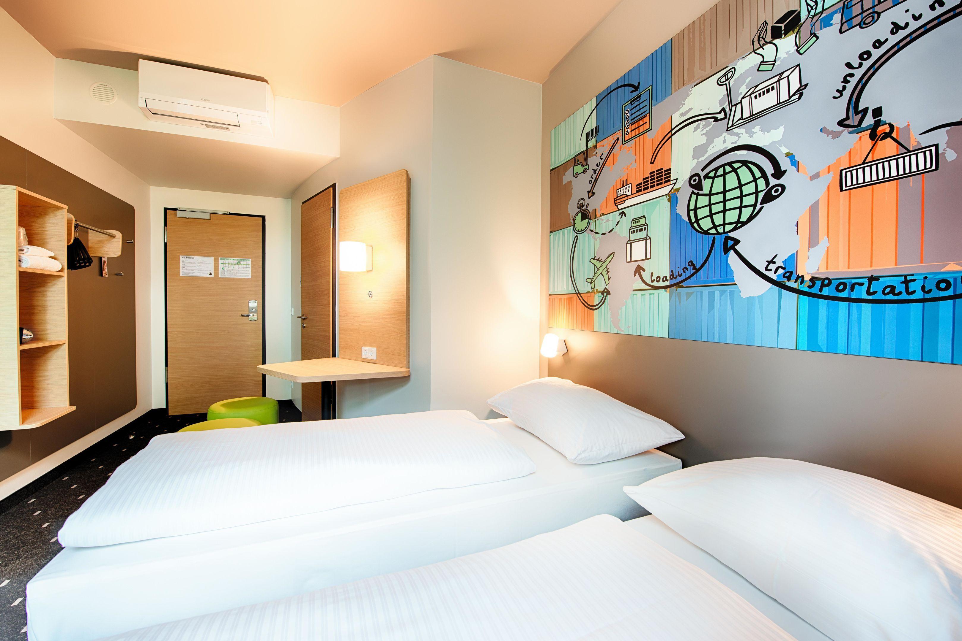 B&B Hotel Stuttgart-Neckarhafen ภายนอก รูปภาพ