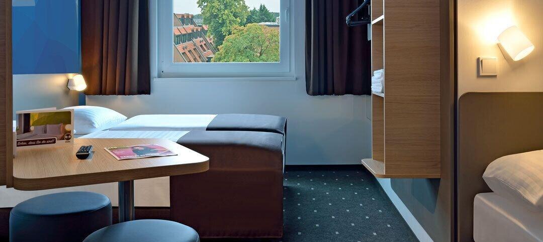 B&B Hotel Stuttgart-Neckarhafen ภายนอก รูปภาพ